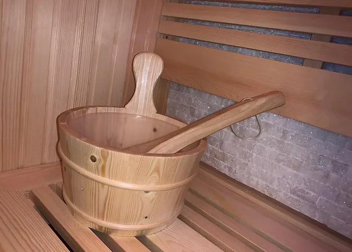 Hotell & Wellness By Des 