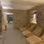 Hotel & Wellness By Des 