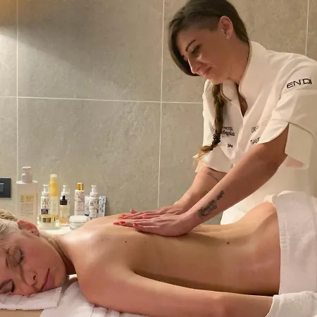 Hotel Spa&wellness By Des  Accesso Compreso Sanremo